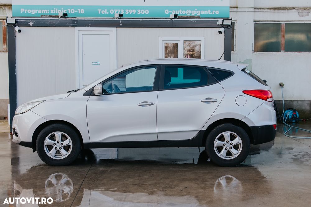 Hyundai ix35 1.7 CRDI 2WD blue Comfort - 9