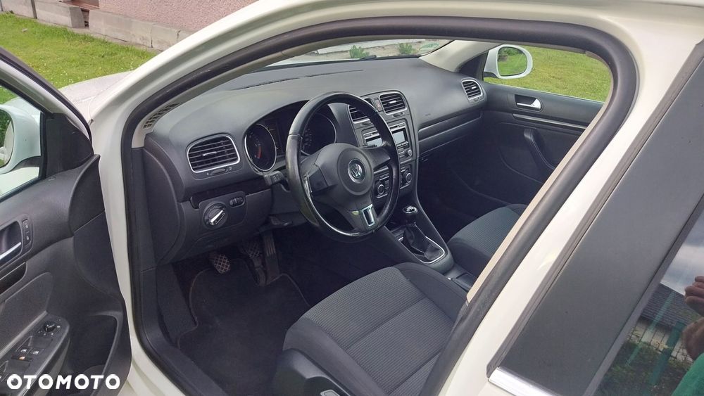 Volkswagen Golf - 14