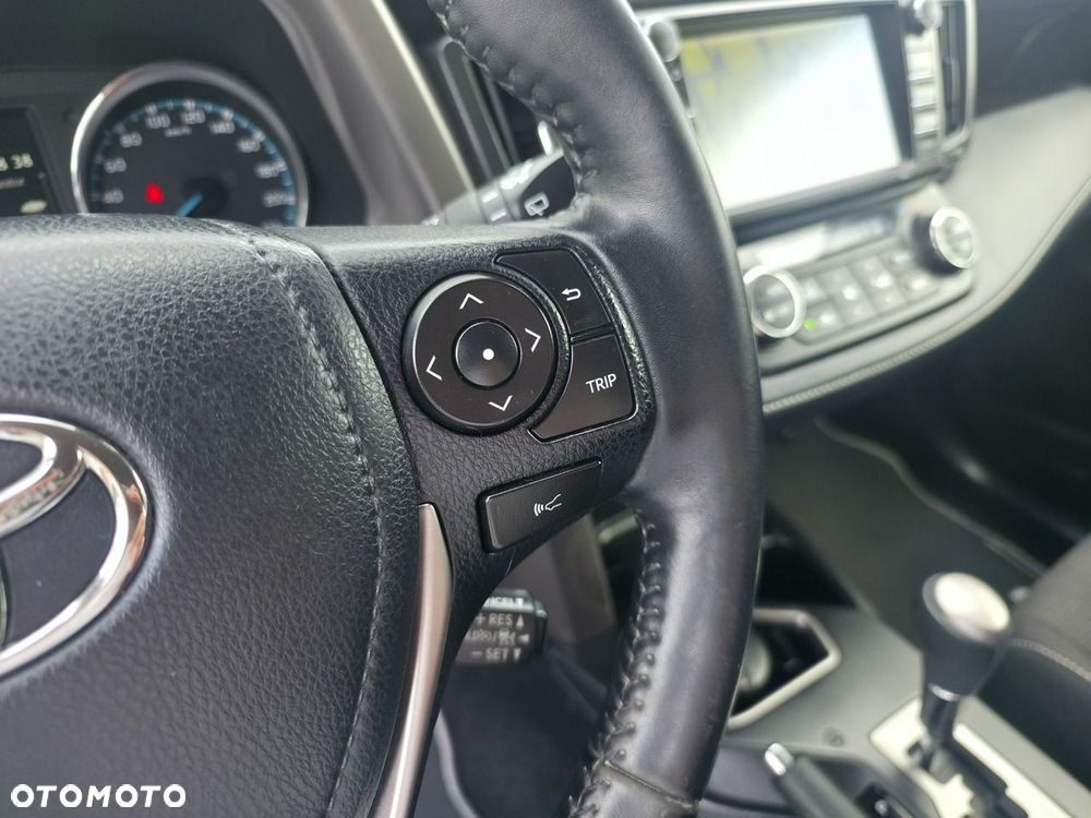 Toyota RAV4 - 23