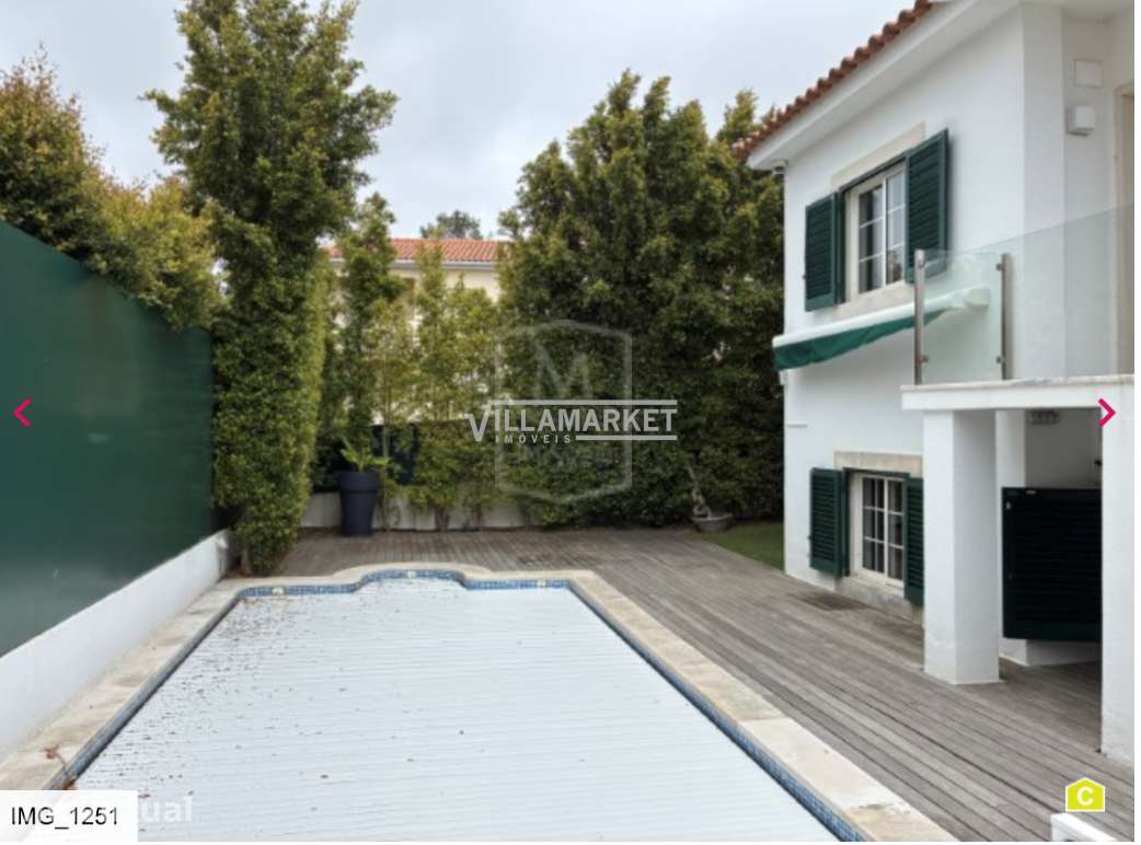 VILLA V4 da banca com piscina inserida num terreno com 350 m2 situada - Grande imagem: 2/33