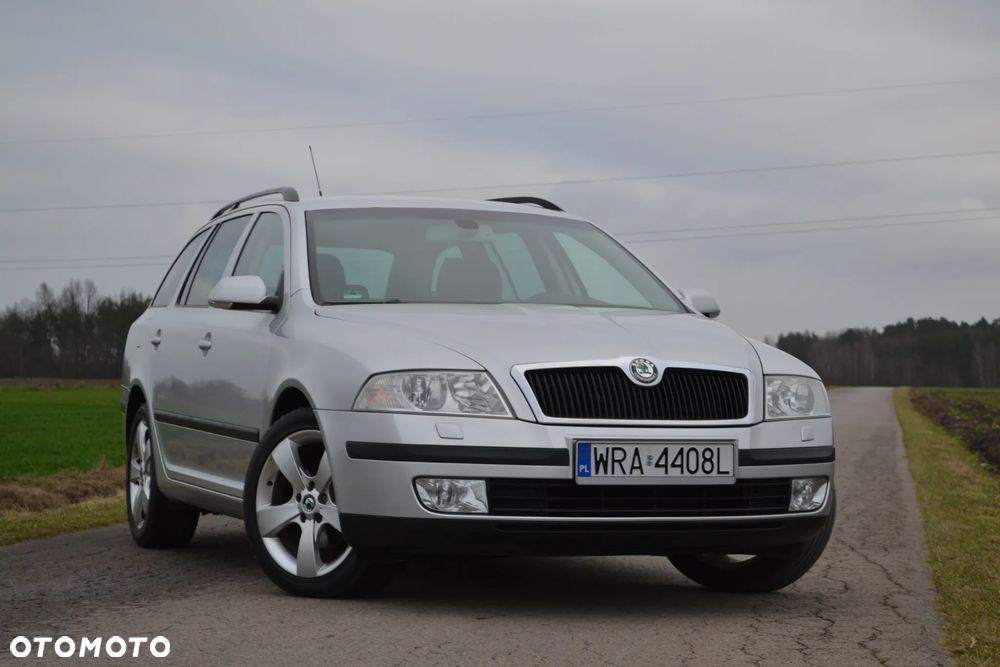 Skoda Octavia 2.0 TDI Elegance DSG - 8