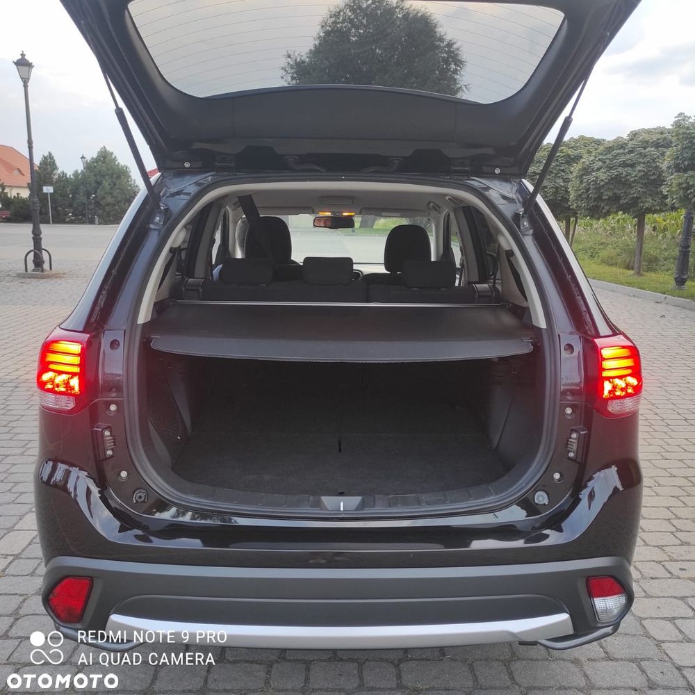 Mitsubishi Outlander 2.0 Intense + 4WD CVT - 15