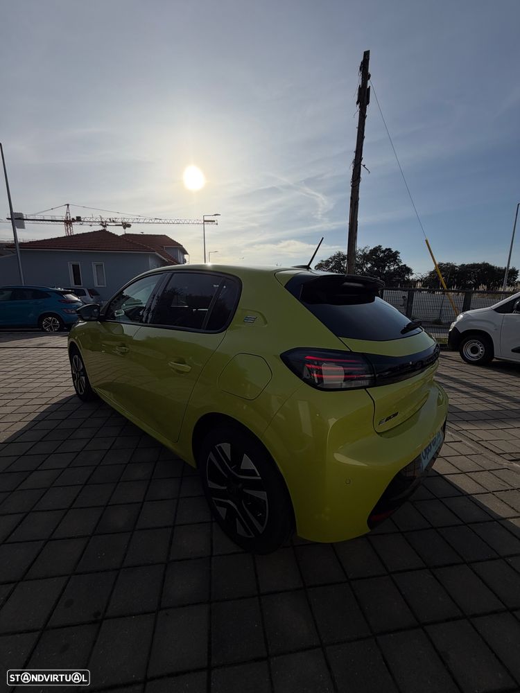 Peugeot e-208 50 kWh SE Style - 8