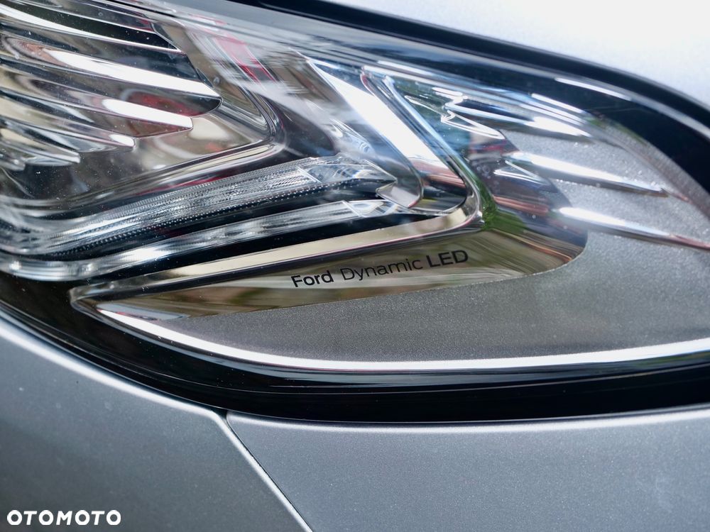 Ford Mondeo - 17