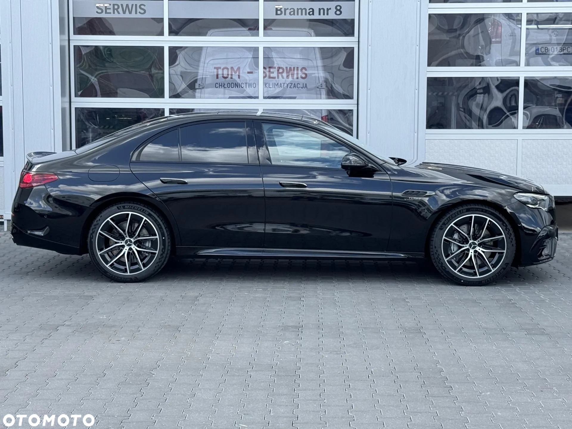 Mercedes-Benz Klasa E AMG 53 PHEV 4Matic+ 9G-Tronic TCT - 7