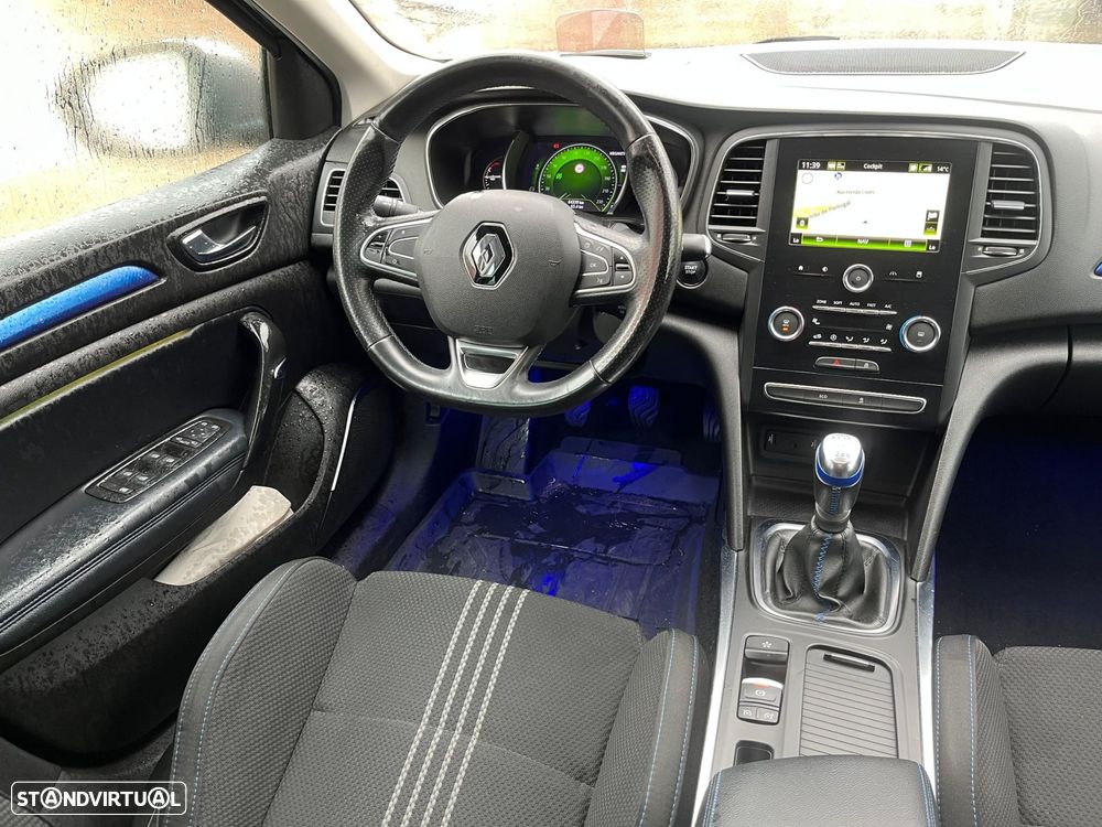 Renault Mégane Sport Tourer 1.5 Blue dCi GT Line - 12