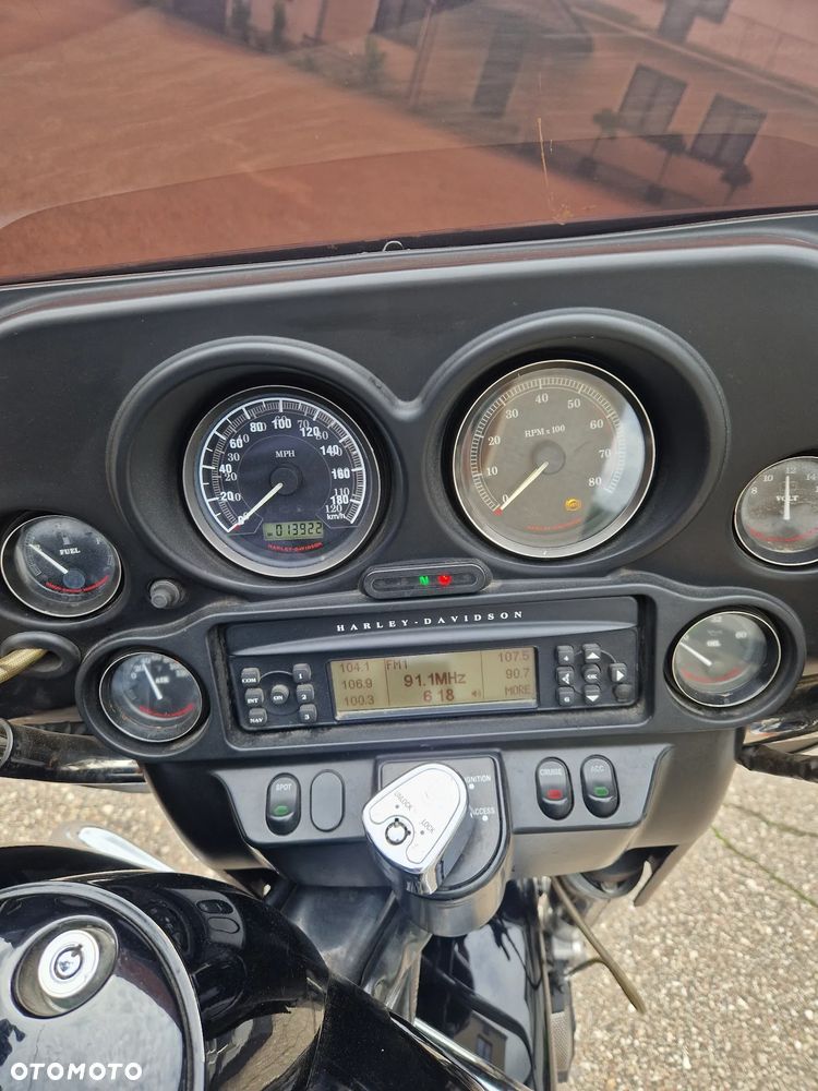 Harley-Davidson FLHT Electra Glide Standard - 7