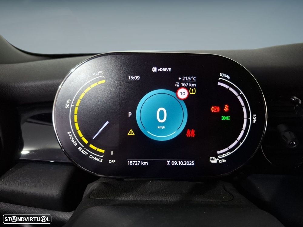 MINI 3 Portas Cooper SE - 17