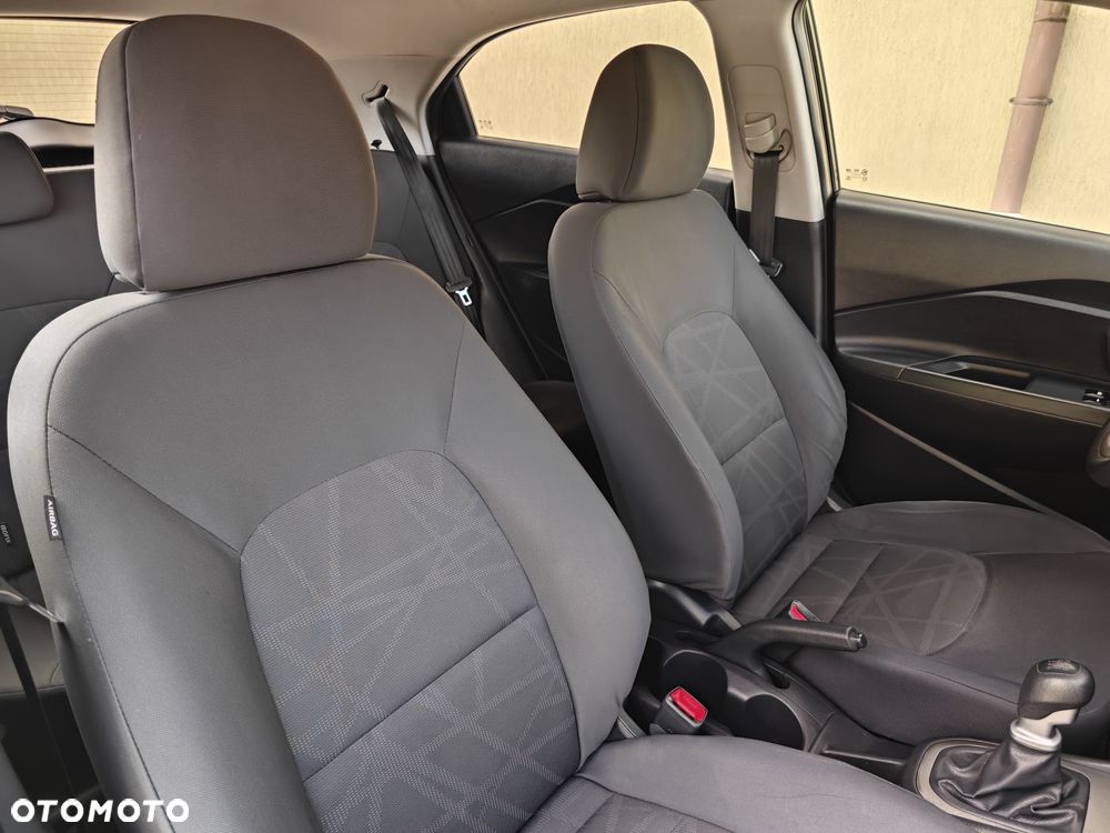 Kia Rio 1.4 Edition 7 - 19