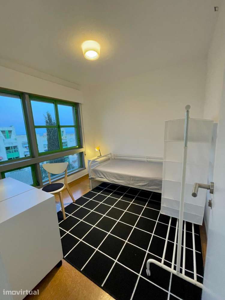 Quarto - localizado em Bela Vista Lisbon - Grande imagem: 3/11