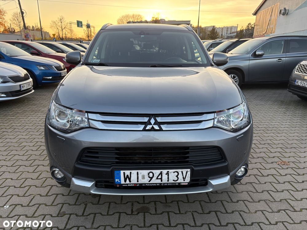 Mitsubishi Outlander 2.2 DID Intense + - 3