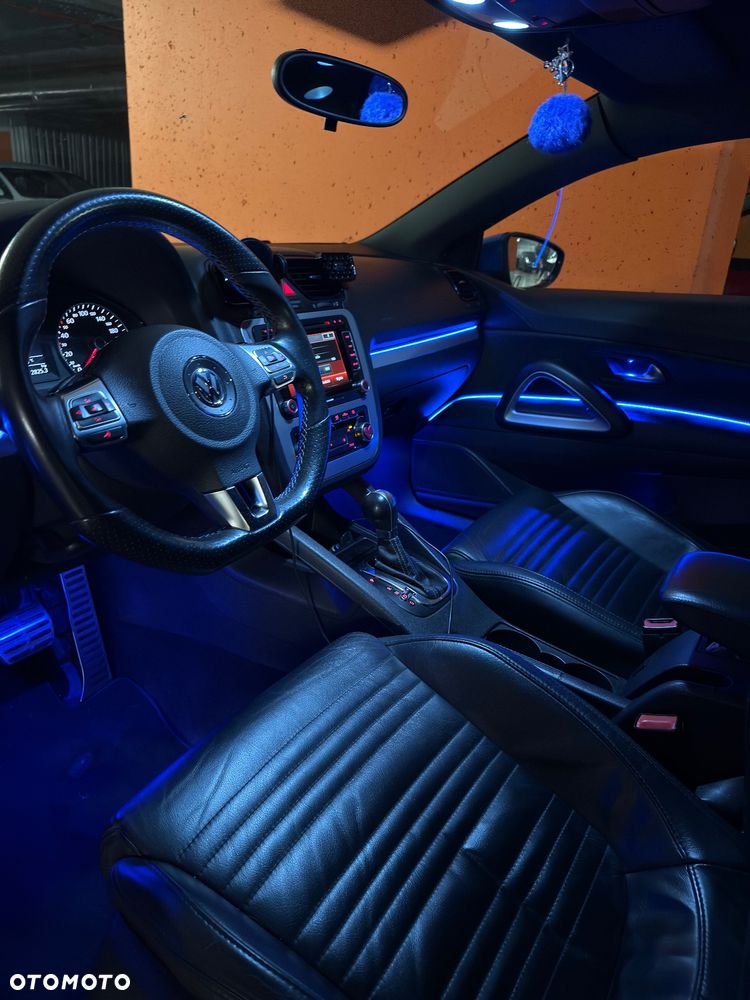 Volkswagen Scirocco 2.0 TDI DSG - 15