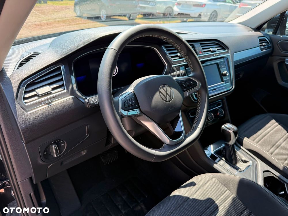 Volkswagen Tiguan Allspace - 17