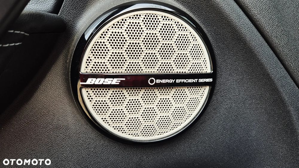 Renault Megane 1.2 16V TCe Energy Bose EU6 - 17