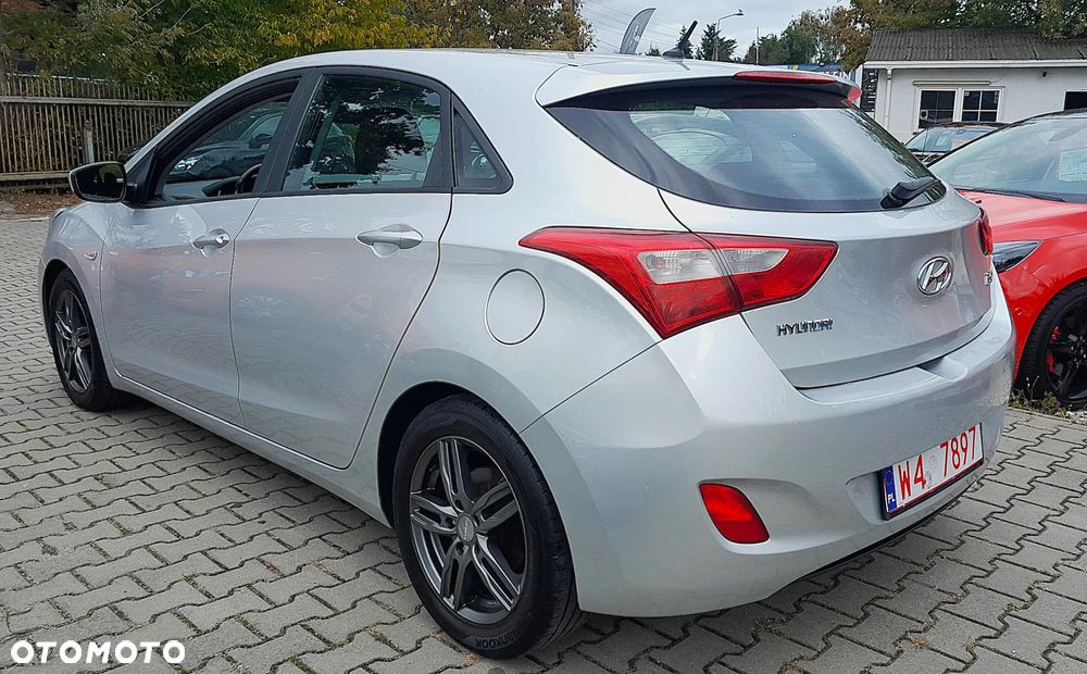 Hyundai i30 1.6 Style - 6
