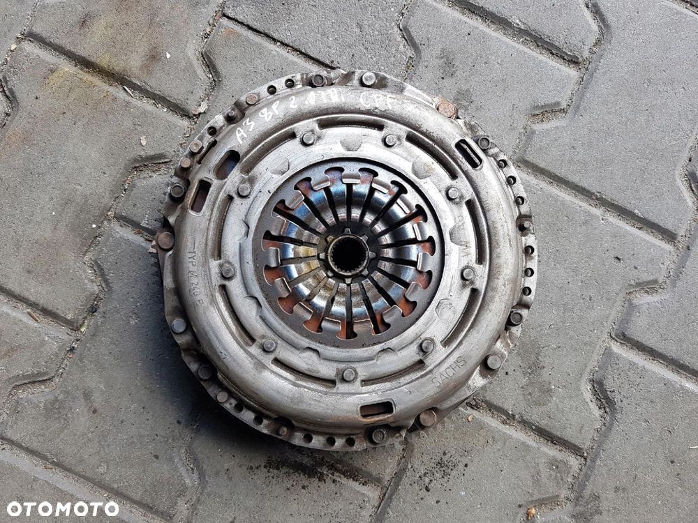 AUDI A3 8P LIFT 08-12r VW EOS GOLF VI 2.0 TDI CFF KOŁO DWUMASOWE - 1