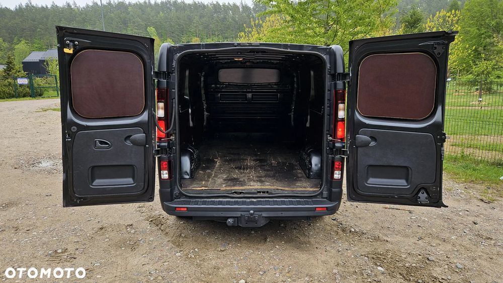 Opel Vivaro L2H1 2.9t Edition - 18