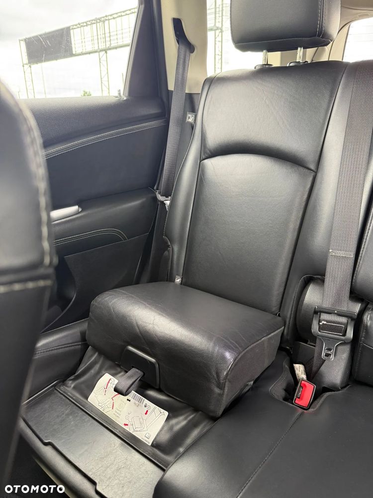 Fiat Freemont 2.0 Multijet Black Code AWD - 10