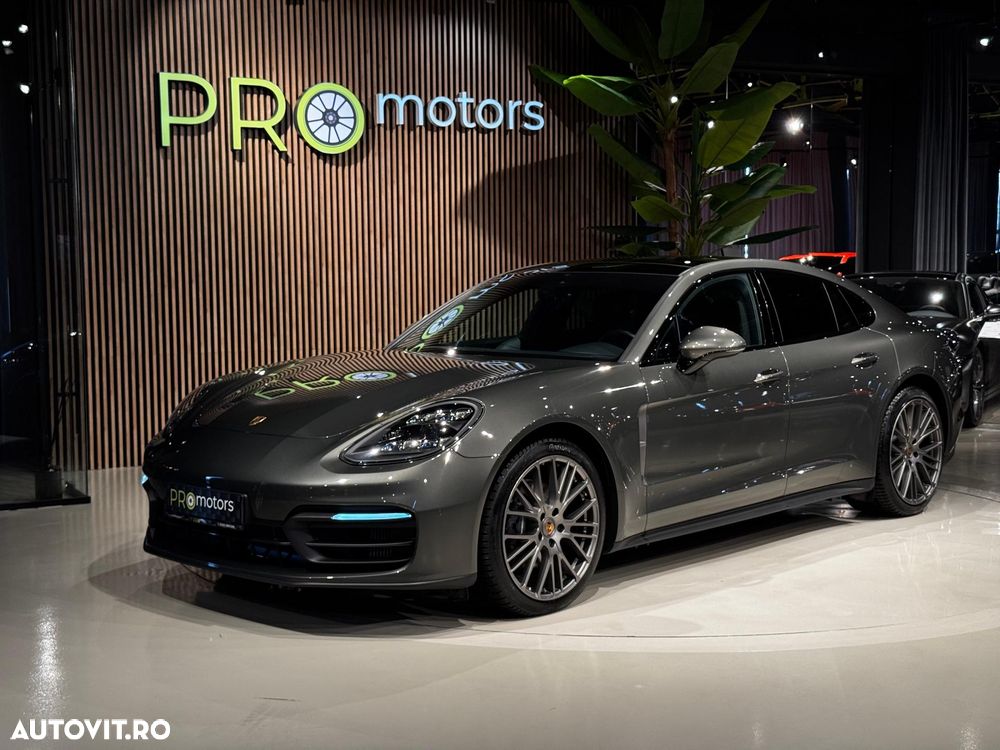 Porsche Panamera 4 - 3