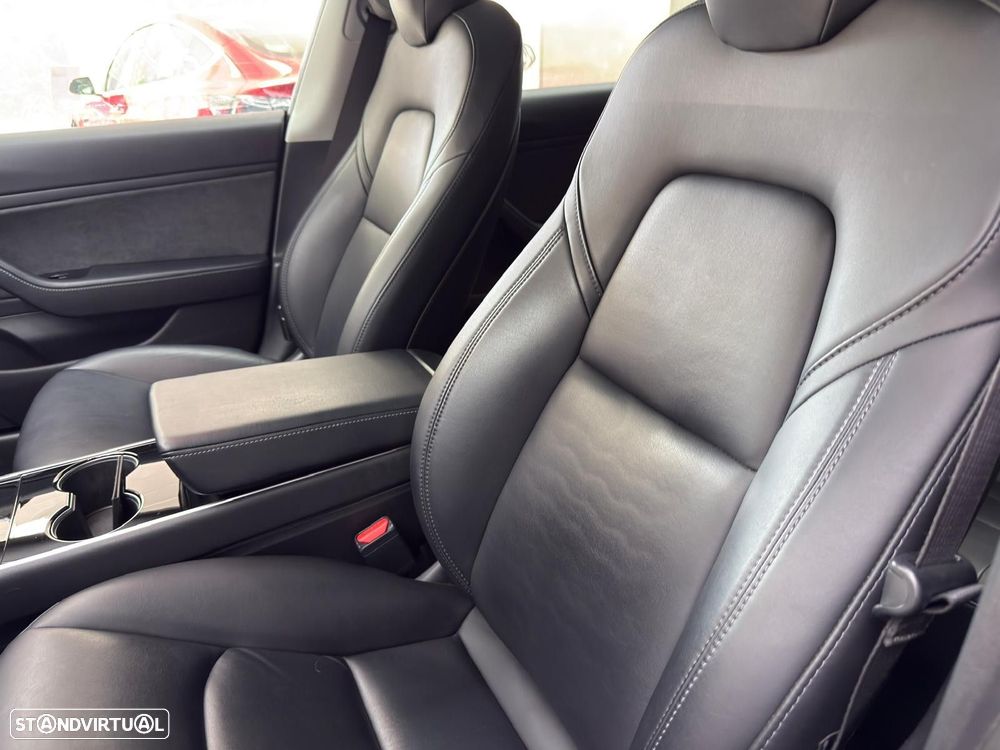 Tesla Model 3 Long Range Tração Integral - 48