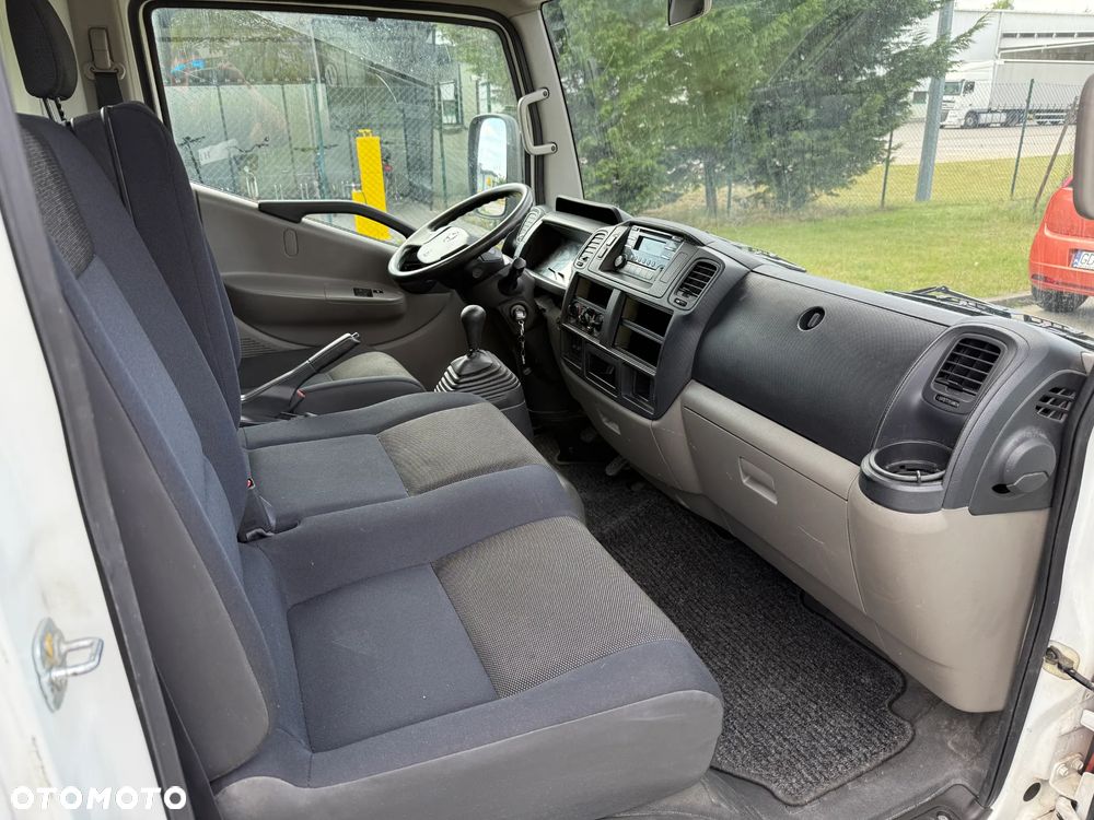 Nissan NT 400  Cabstar - 10