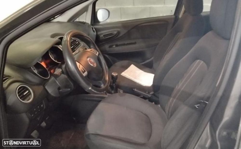 Fiat Punto - 3