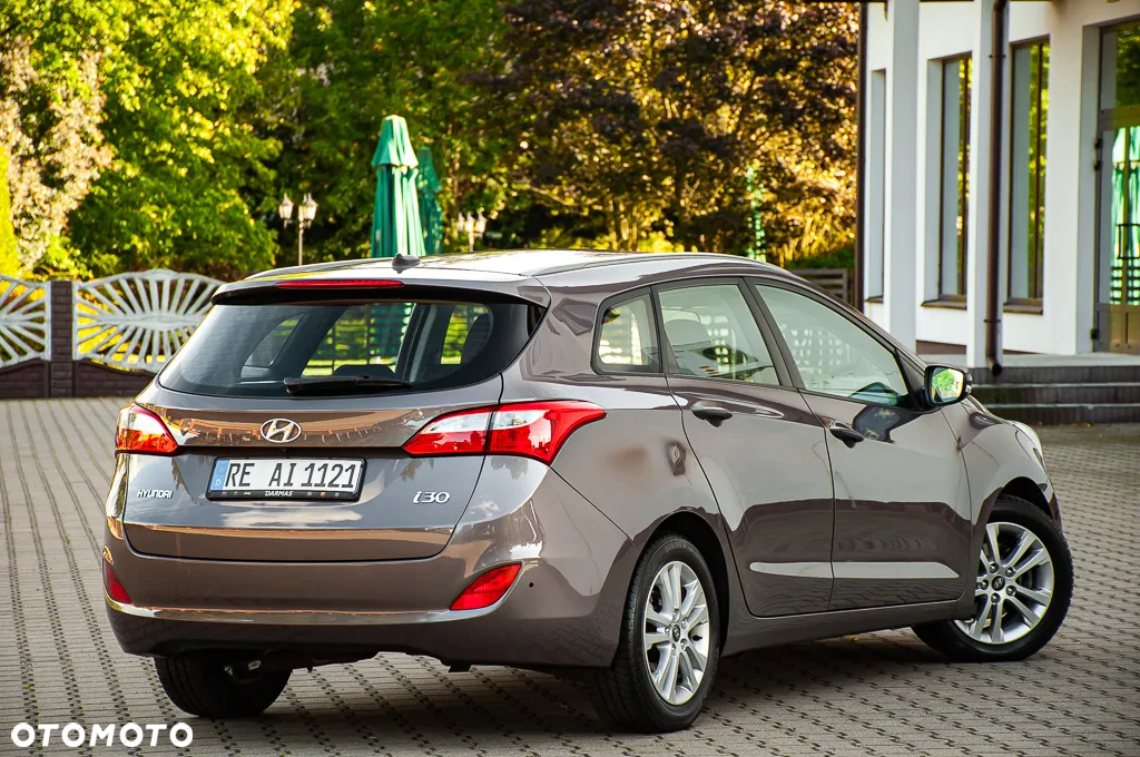 Hyundai i30 1.4 CRDi Style - 11