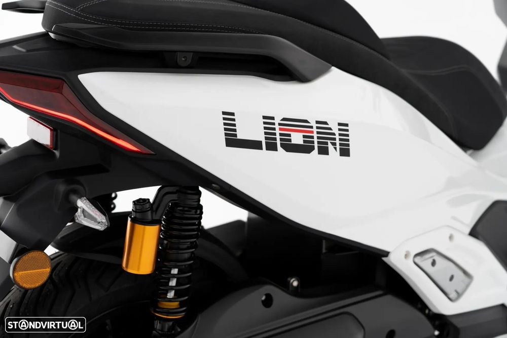 Efun Lion 180 - 6