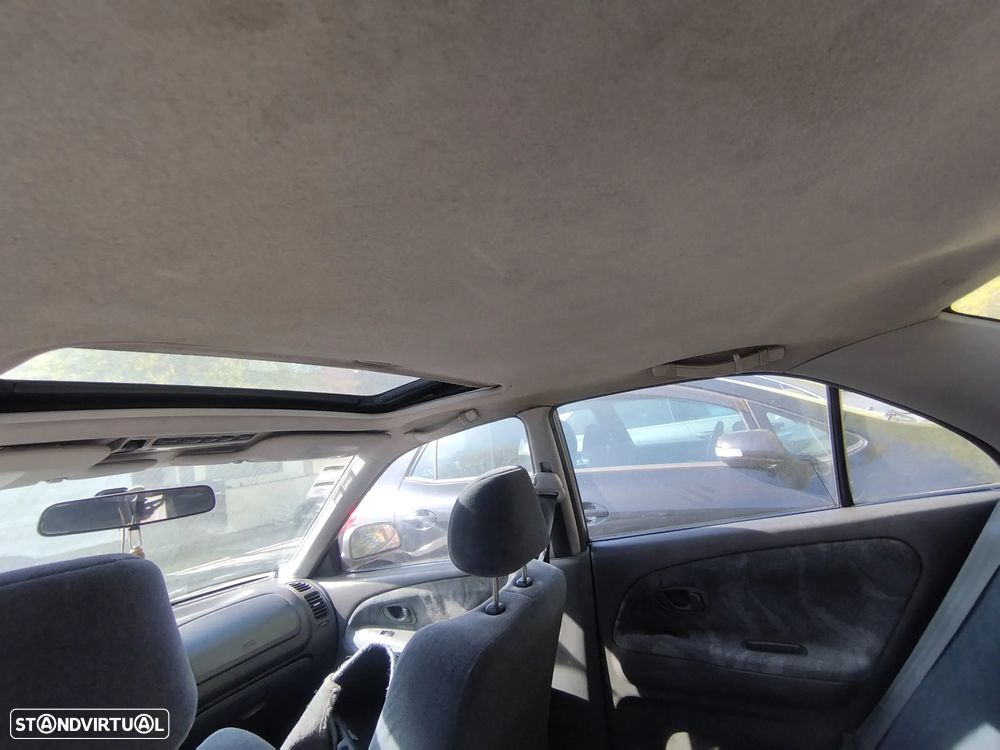 Mitsubishi Lancer 1.3 GLX JLL+AC+TA+AL+ABS - 6