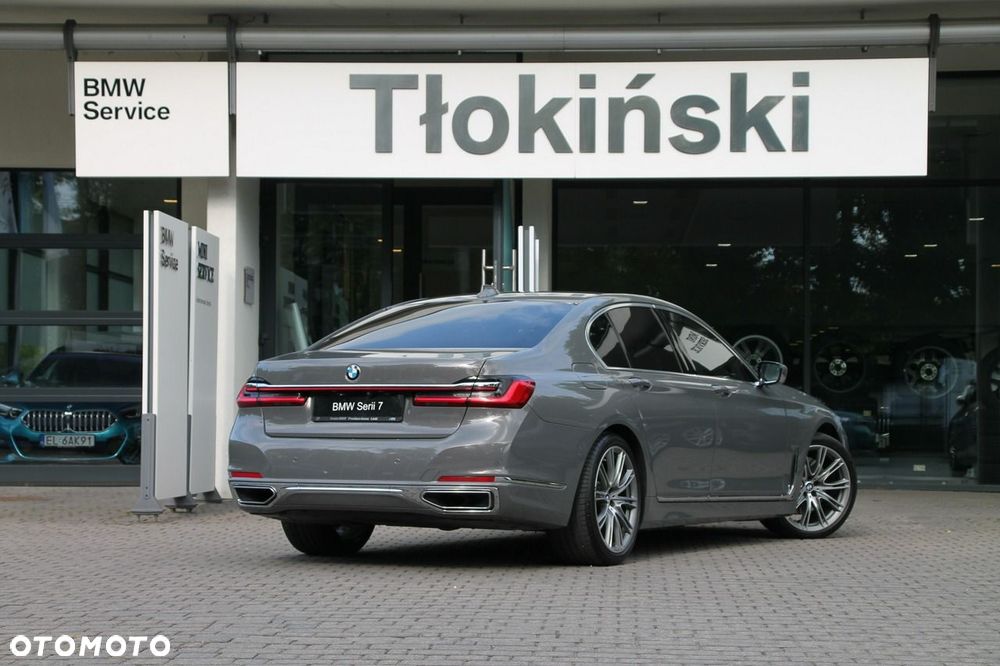BMW Seria 7 740d xDrive - 5