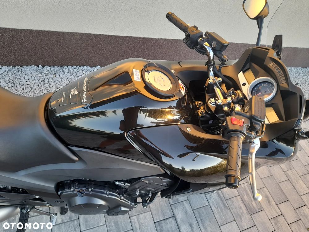 Honda CBF - 23