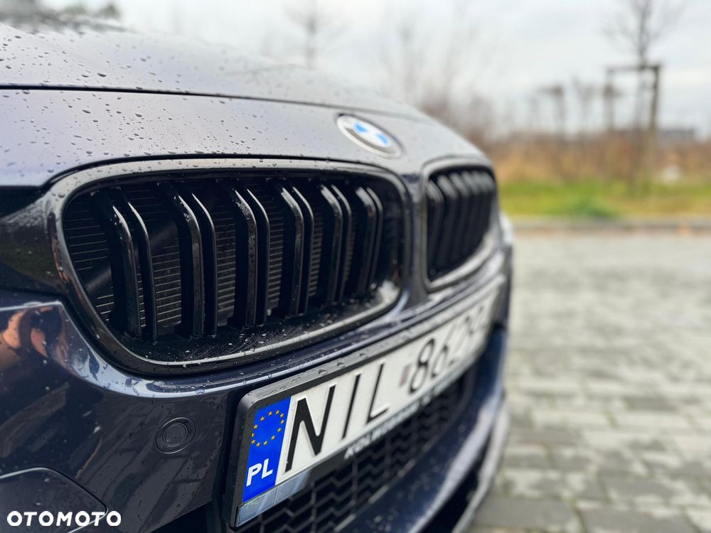 BMW Seria 3 328i xDrive Sport-Aut Luxury Line - 7