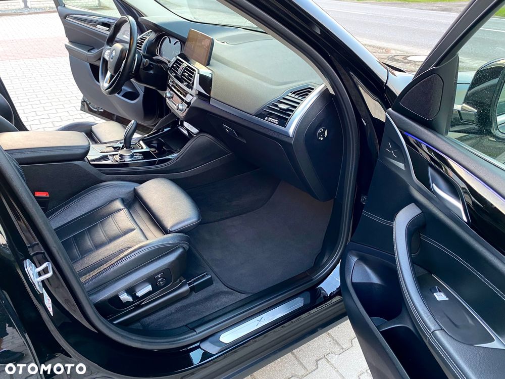 BMW X4 xDrive30i xLine - 9