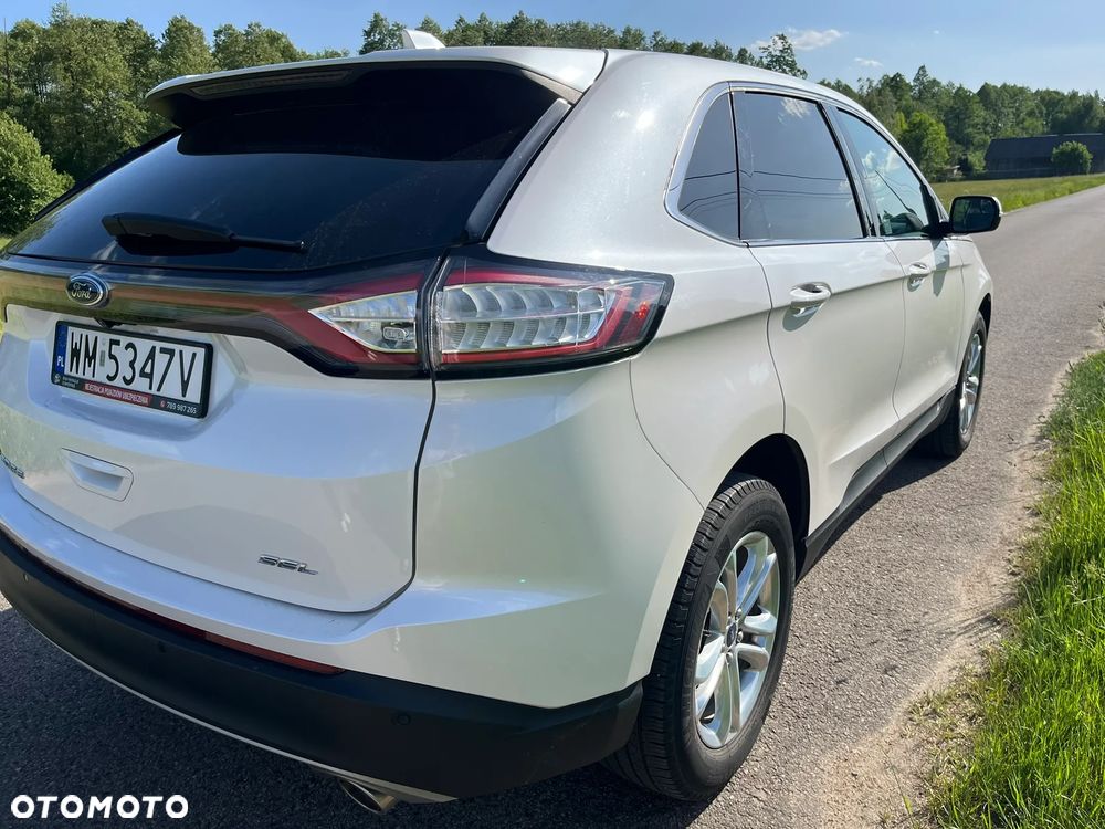 Ford Edge - 15