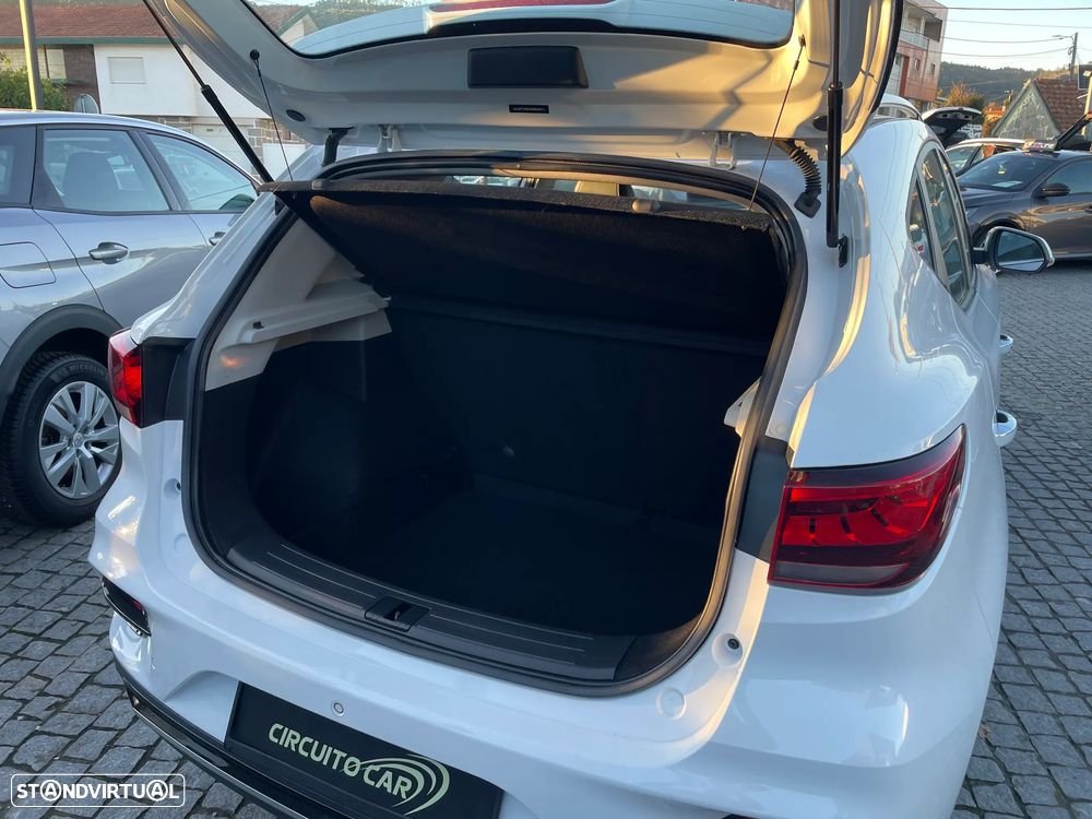 MG ZS Maximal Luxury - 20