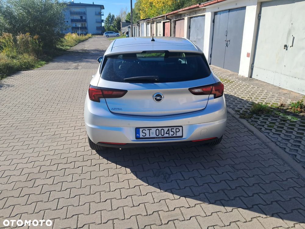 Opel Astra 1.4 T Enjoy S&S - 3