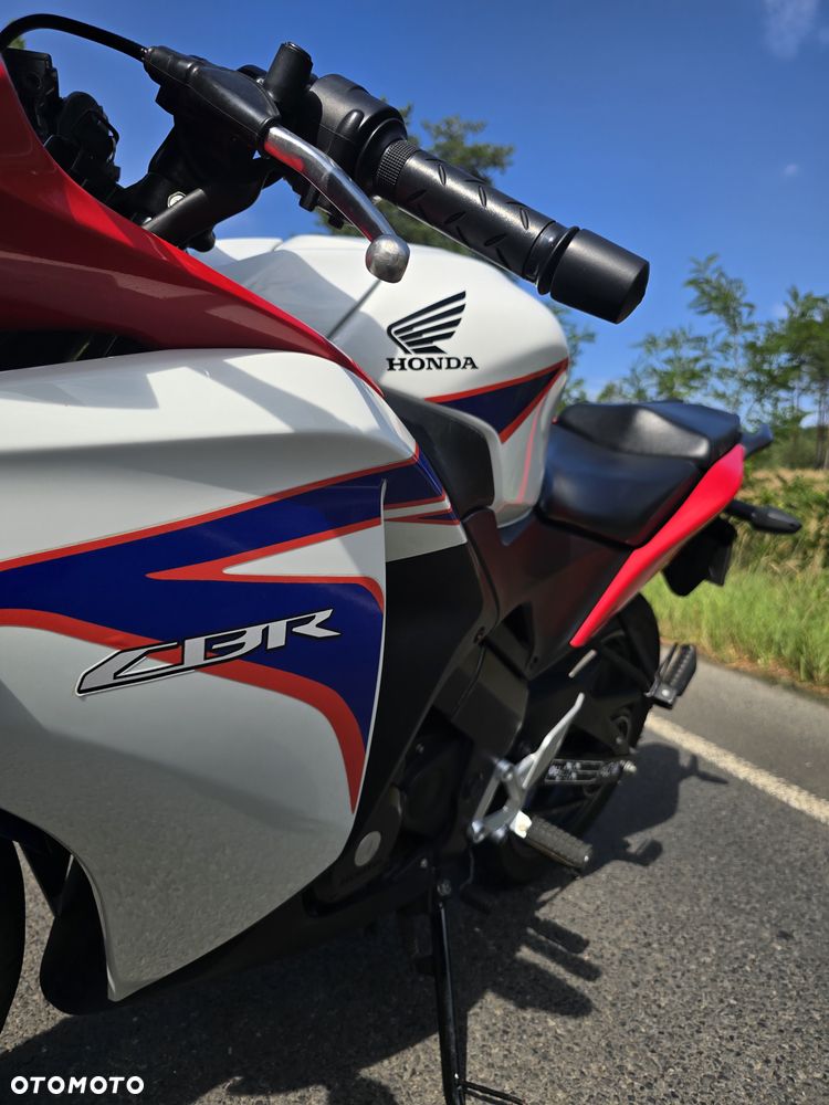 Honda CBR - 6