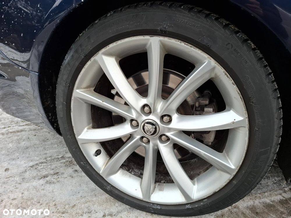 Jaguar XF 3.0 V6 D Luxury - 39