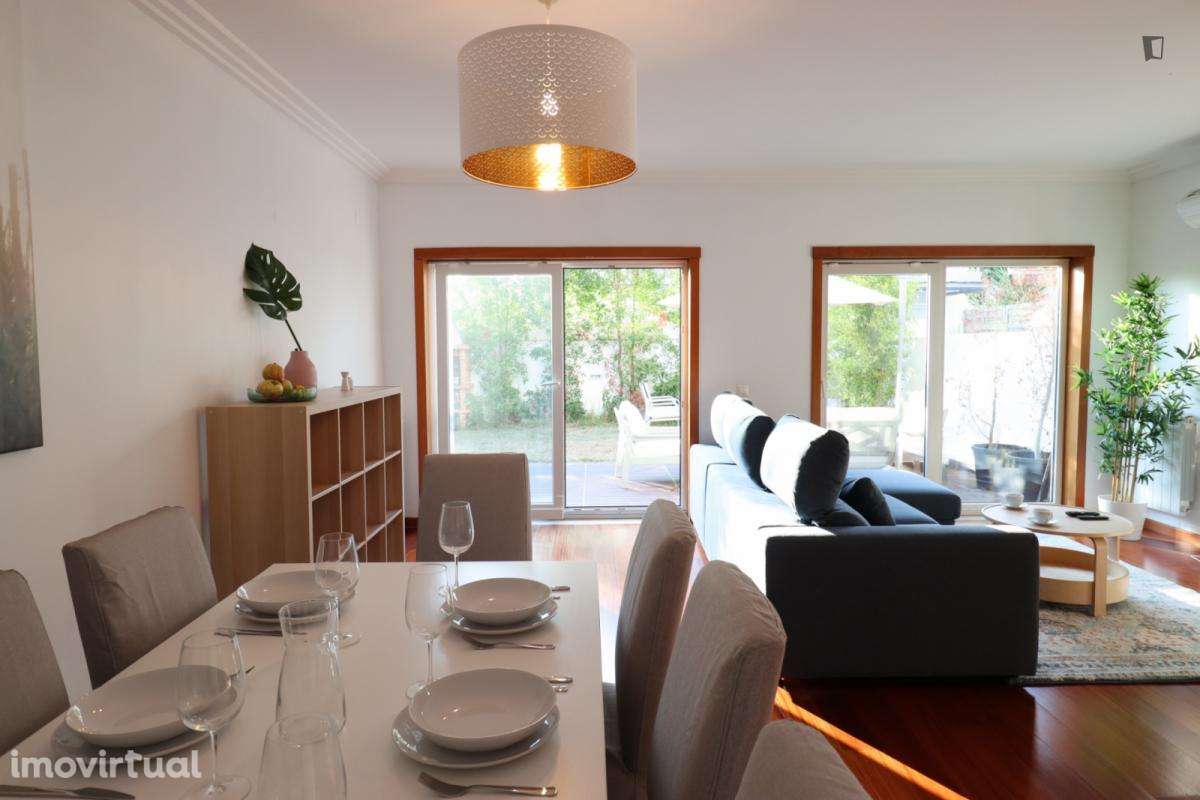 Casa com 3 quartos - localizado em Estoril Lisbon - Grande imagem: 4/24