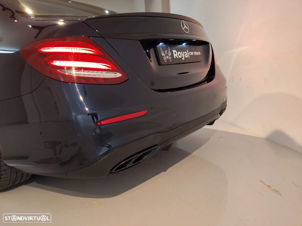 Mercedes-Benz E 43 AMG 4Matic 9G-TRONIC - 7