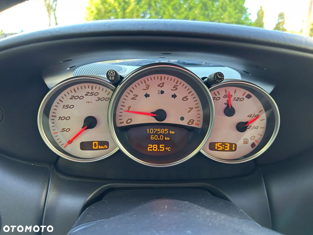 Porsche Boxster - 10