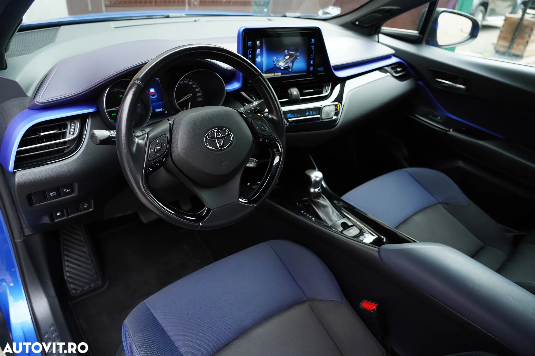 Toyota C-HR 1.8 HSD 122 CP 4x2 CVT Style - 13