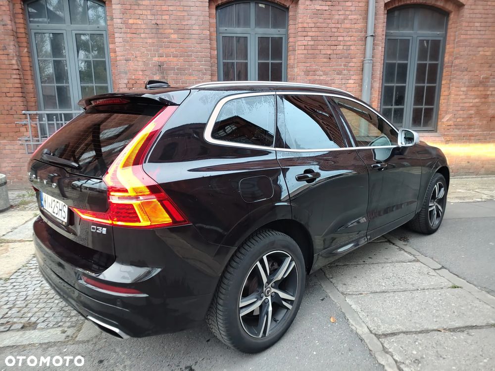 Volvo XC 60 D3 Drive-E R-Design Momentum - 3