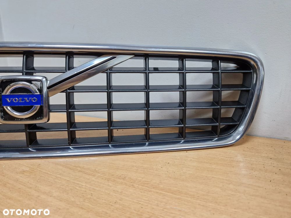 GRILL ATRAPA PLASTER MIODU VOLVO V50 S40 04-07 - 4