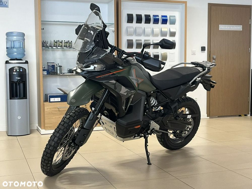 CFMoto MT-X - 1