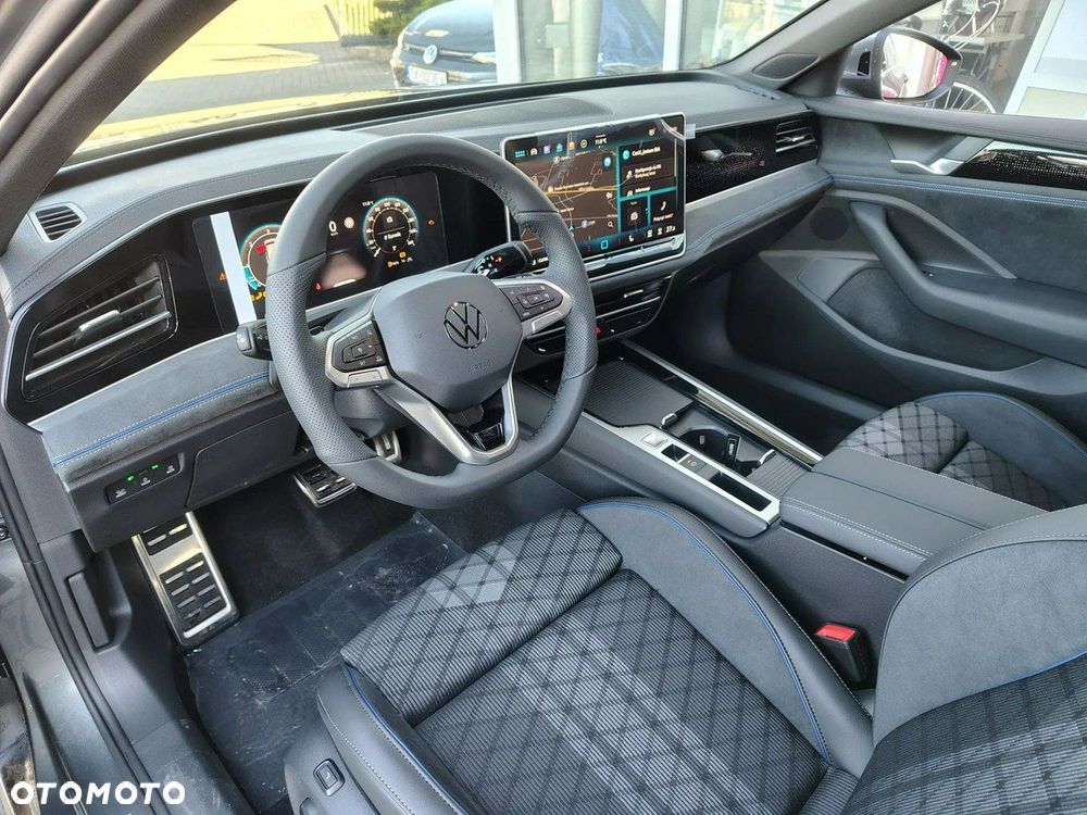 Volkswagen Passat - 7