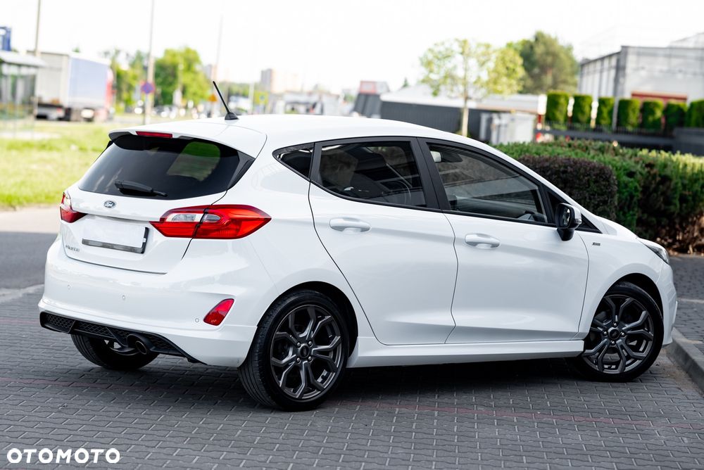 Ford Fiesta 1.0 EcoBoost S&S ST-LINE - 10