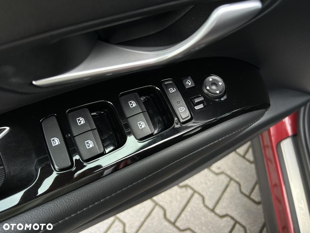 Hyundai Tucson 1.6 T-GDi HEV Executive 2WD - 14