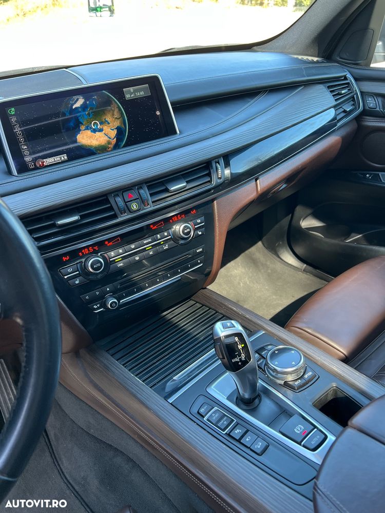 BMW X5 xDrive30d - 13
