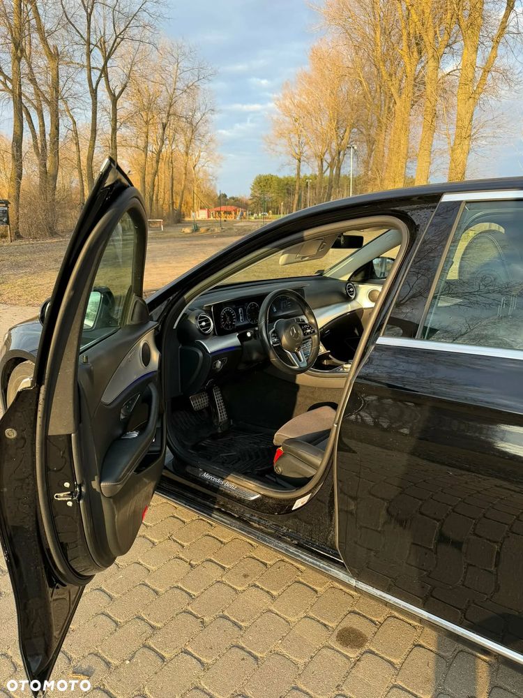 Mercedes-Benz Klasa E - 8
